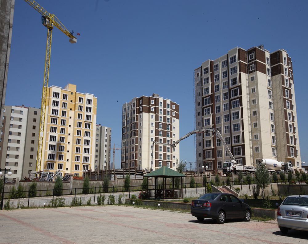 PARK TOWN – 2006